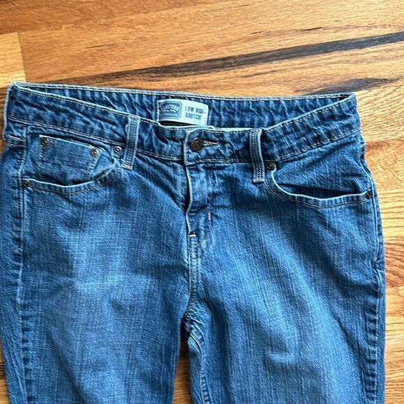 Levi Strauss & Co Signature Low Rise Bootcut Medium Wash Jeans 10 Medium - Picture 8 of 10